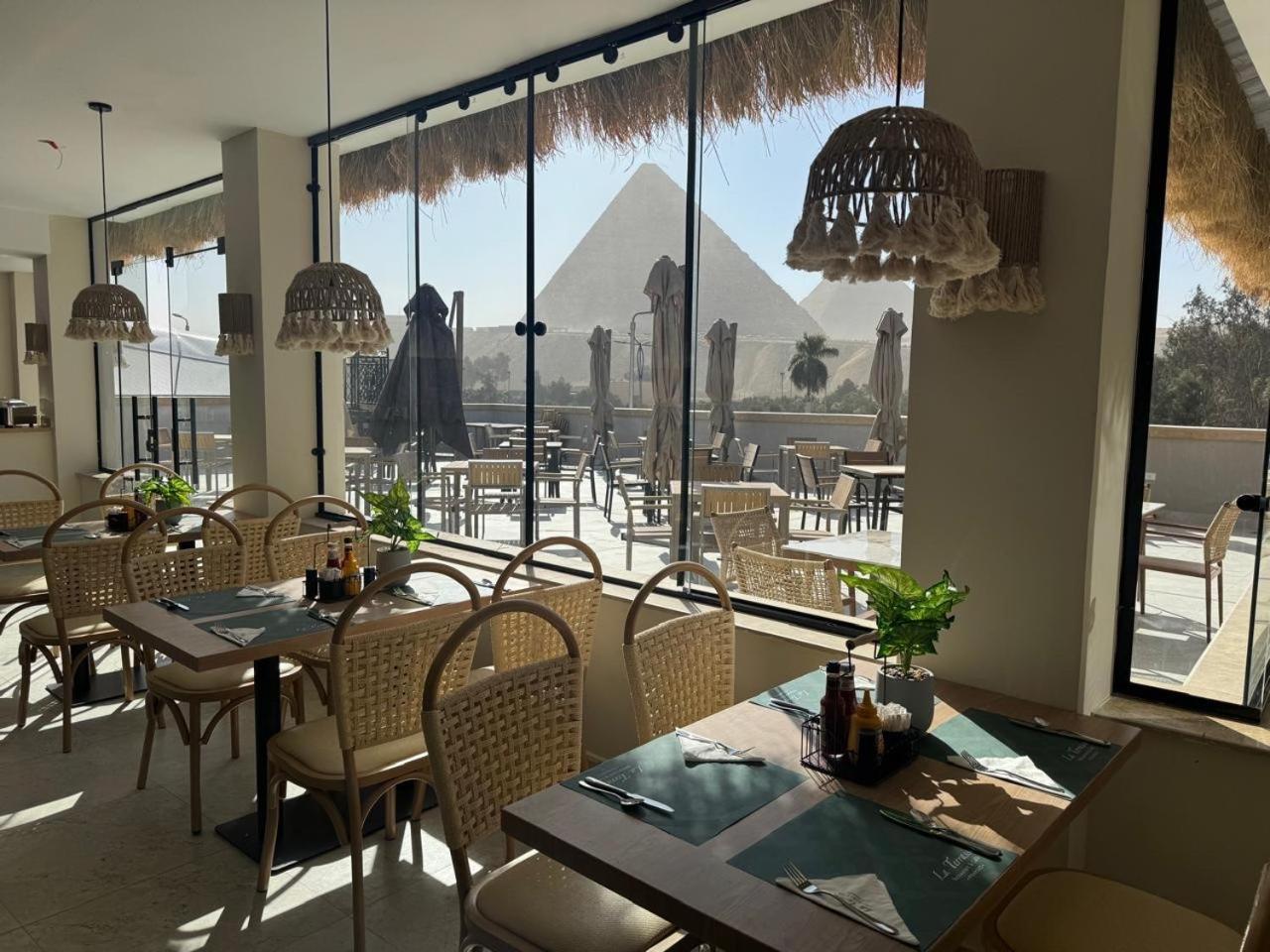 La Boutique Hotel - Vue Des Pyramides Kafrat al Jabal Bagian luar foto