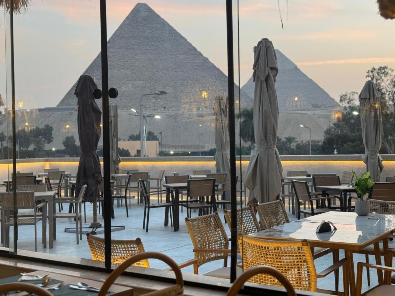 La Boutique Hotel - Vue Des Pyramides Kafrat al Jabal Bagian luar foto