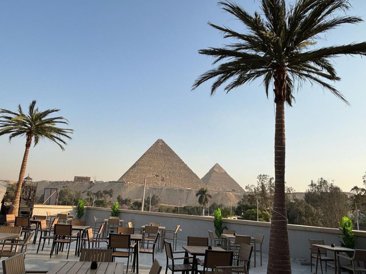 La Boutique Hotel - Vue Des Pyramides Kafrat al Jabal Bagian luar foto